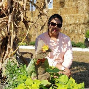 Meet your Posher, Monika